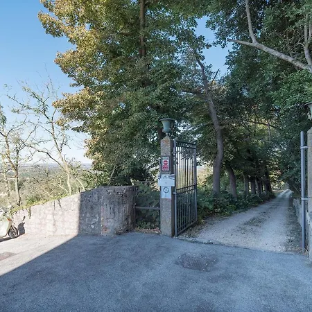 Villa Perfect Ancient Bomarzo